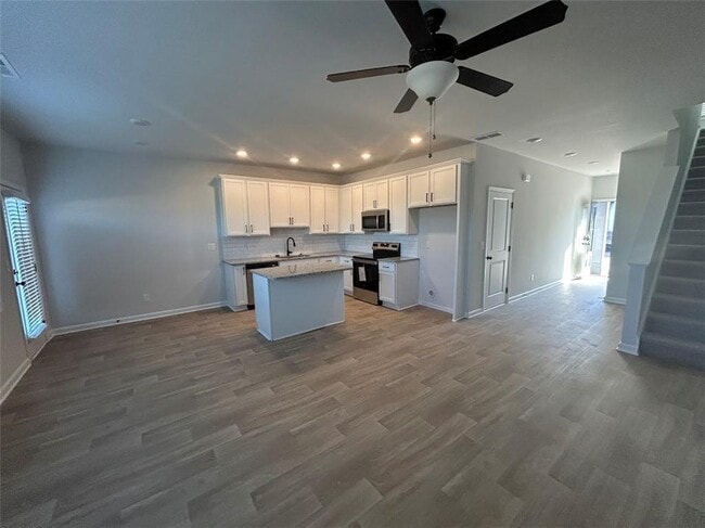 Photo - 131 Lauren St