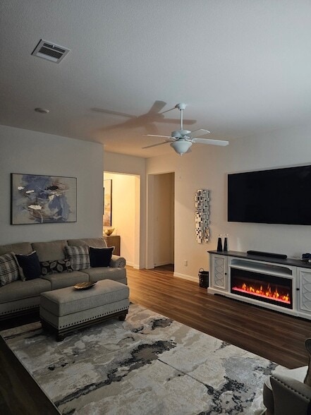 Photo - 1864 Everglades Dr