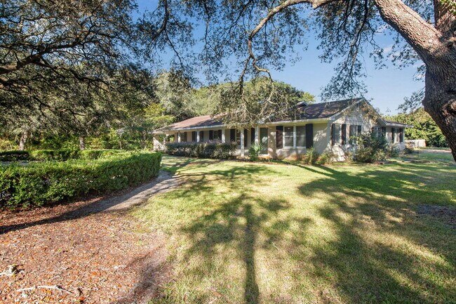 Photo - 701 Planet Dr