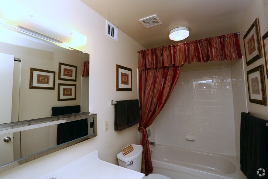 Wellington Gate Apartments For Rent in Baltimore, MD