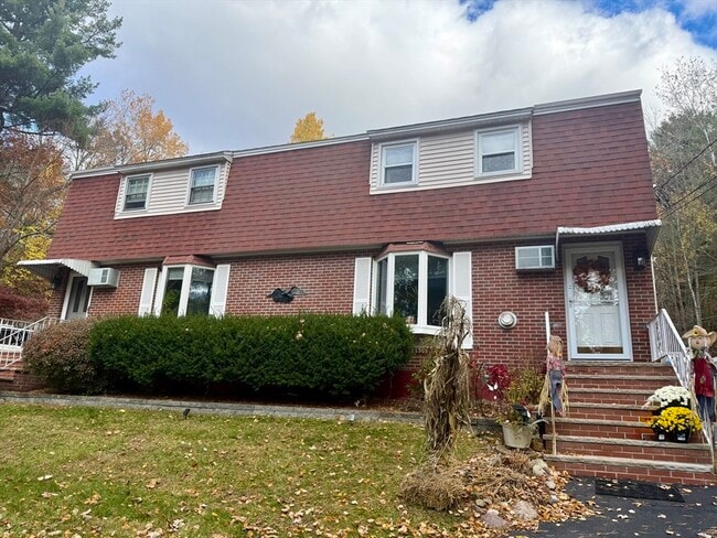 Photo - 8 Maylane Dr