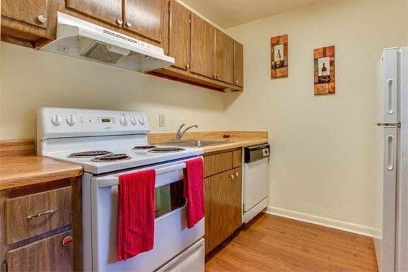 Photo - 1809 Debarry Ave