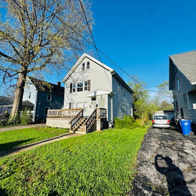 Photo - 1333 E 188th St Unit 1333 E 188th  2