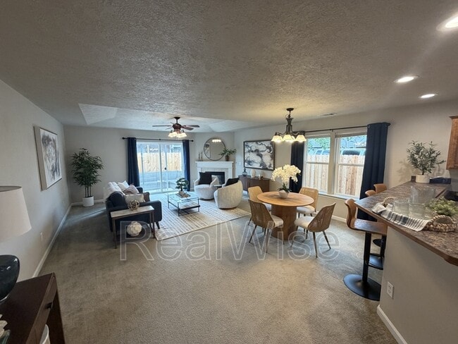 Photo - 1630 Medart Ln