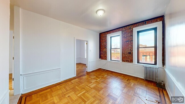 Building Photo - 319 Hooper St Unit 4f Rental
