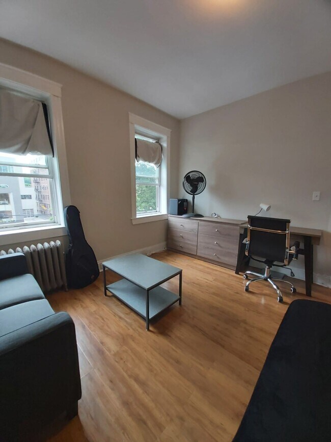 1161 Commonwealth Ave Unit 3