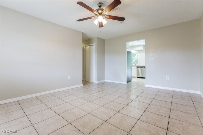 Photo - 282 Lorraine Ave