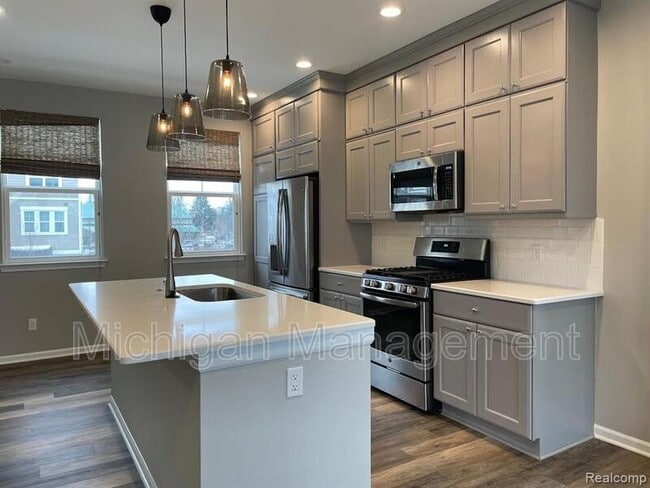 Photo - 411 Wright St