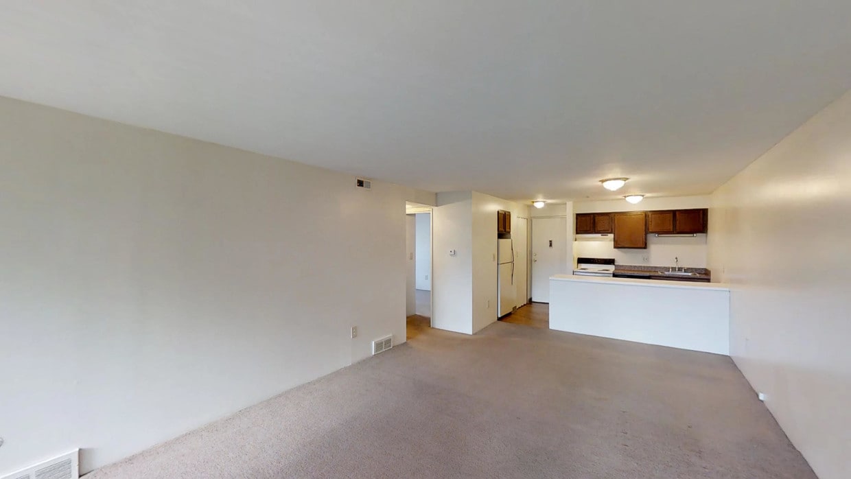 Photo - Greenwich Manor Apartments