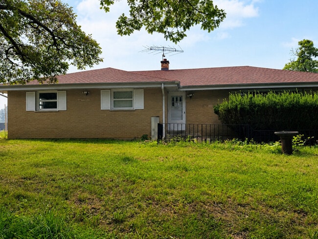 Building Photo - 11305 Ballard Rd