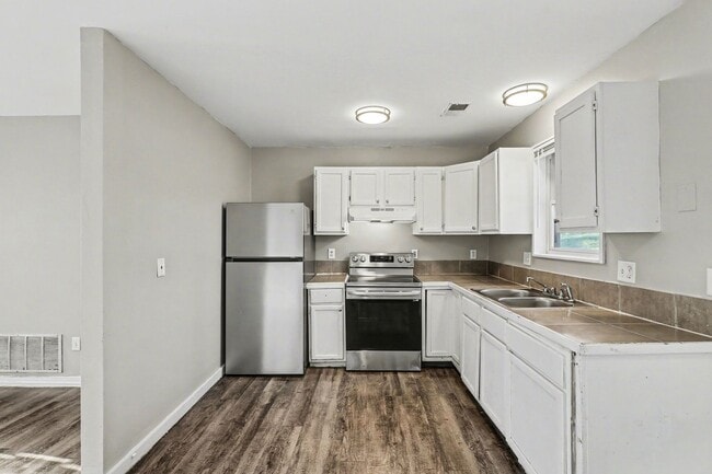 Photo - 8024 Montgall Ave