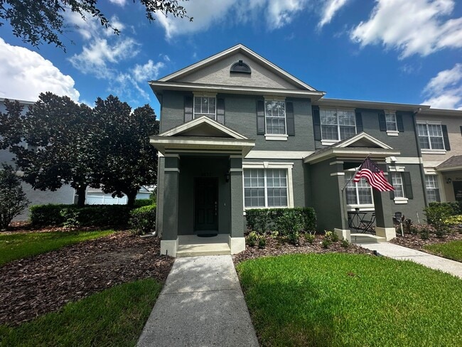 Stunning 3/2.5 corner townhome in Lake Reams with 2 car garage! Available Now! - Stunning 3/2.5 corner townhome in Lake Reams with 2 car garage! Available Now!