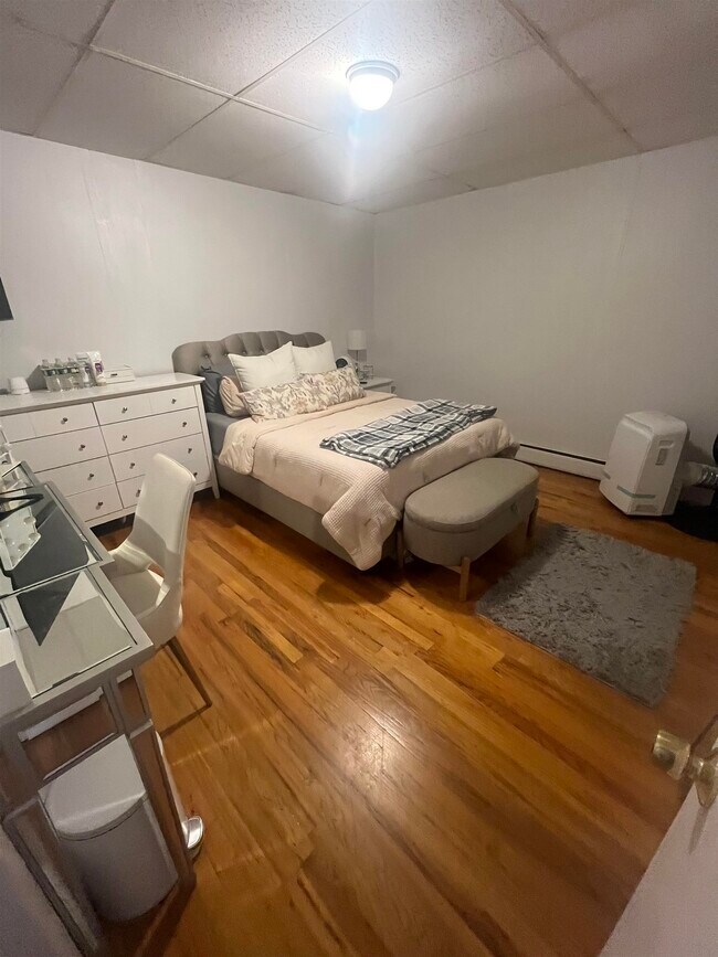 Photo - 258 1st St