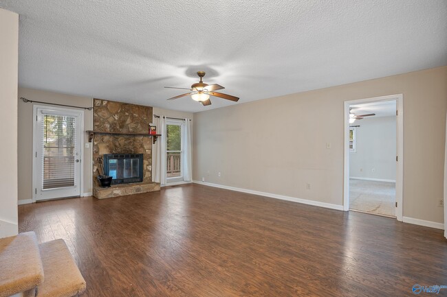 Photo - 132 Whisperwood Ln