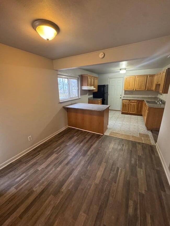 Photo - 3519 Abbott St