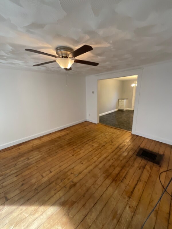 Photo - 10 Orchard St