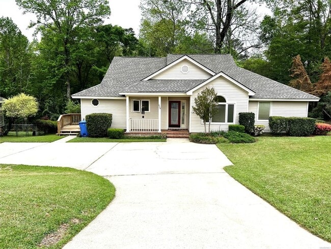 Silver Hills in Prattvlle, AL - Silver Hills in Prattvlle, AL House