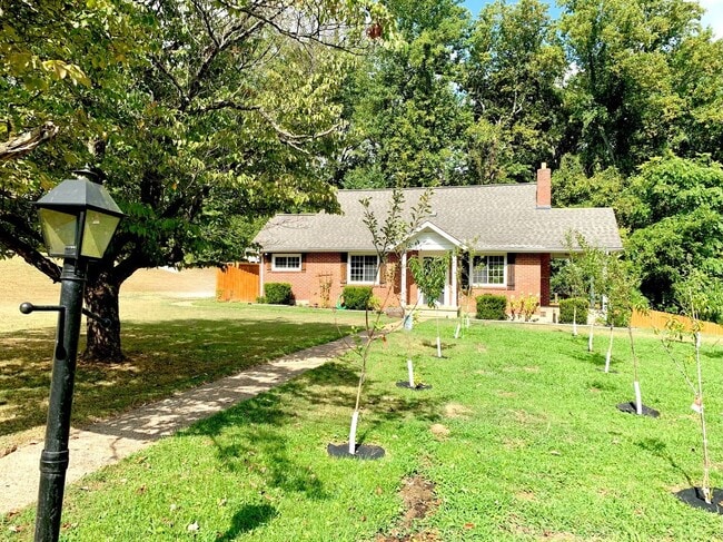 135 Antioch Rd