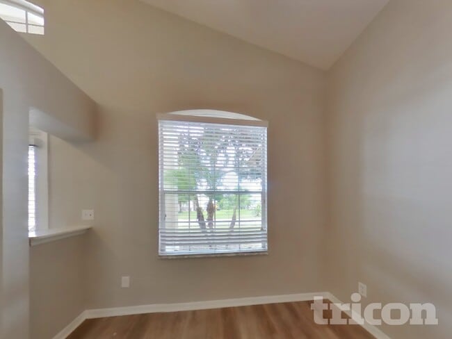 8516 Sunsprite Ct