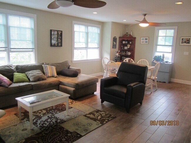 Photo - 7 Avenue A
