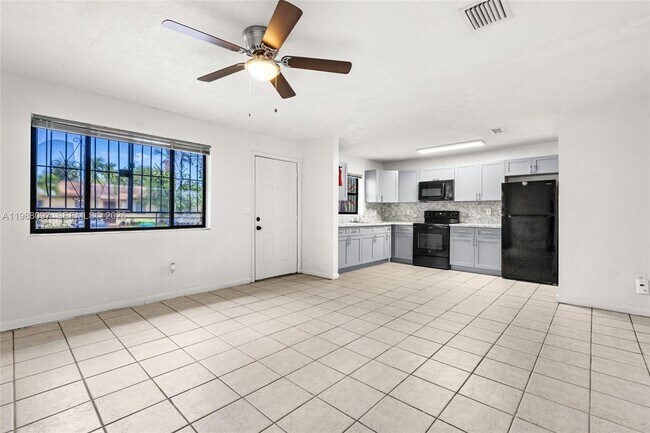 Photo - 28145 SW 142nd Ct