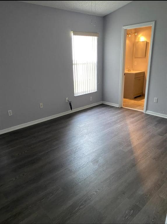 Photo - 1548 Tiverton Blvd