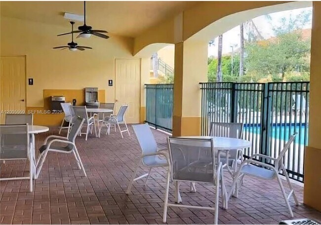 Photo - 7260 NW 114th Ave Unit 10810