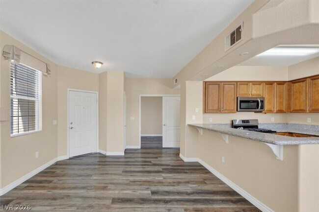 Photo - 9901 Trailwood Dr Unit 1103