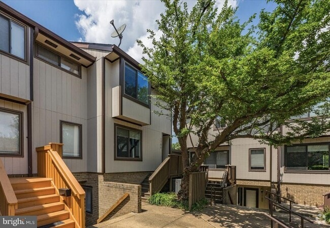 Building Photo - 1785 Westwind Way Rental