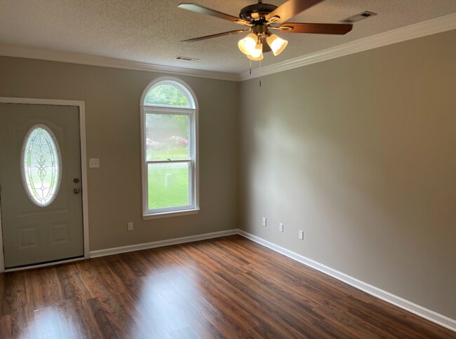 Photo - Charming 2 Bedroom, 2 Bath Home in Decatur, AL! MOVE IN SPECIAL!