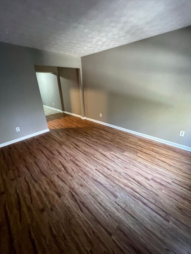 Photo - READY NOW!!! Corner Unit! 2 Bedroom 1.5 to...
