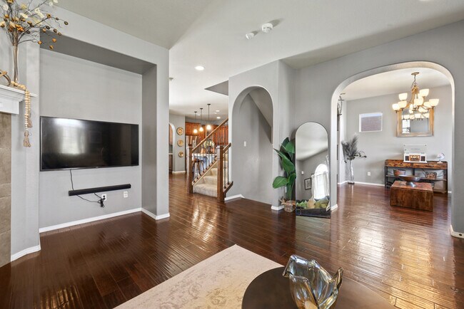 Photo - 8941 Tutt Blvd