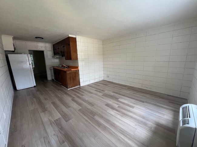 408 29th Pl Unit C