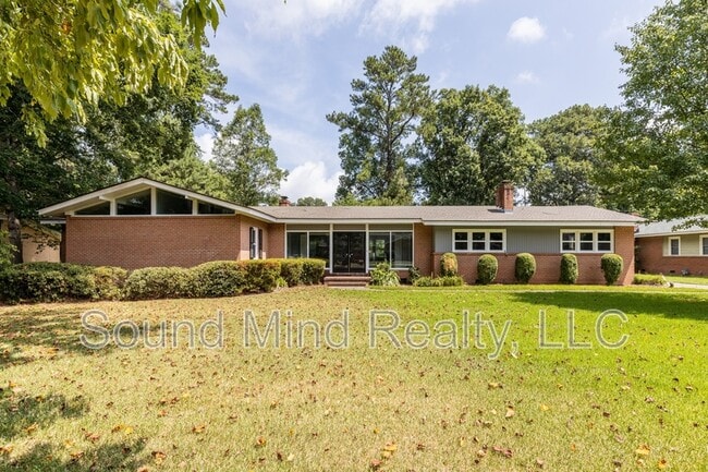 Photo - 3504 Hawthorne Rd