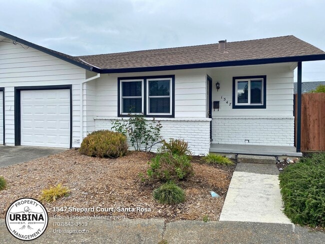 Building Photo - Great Single Level Duplex in Santa Rosa!