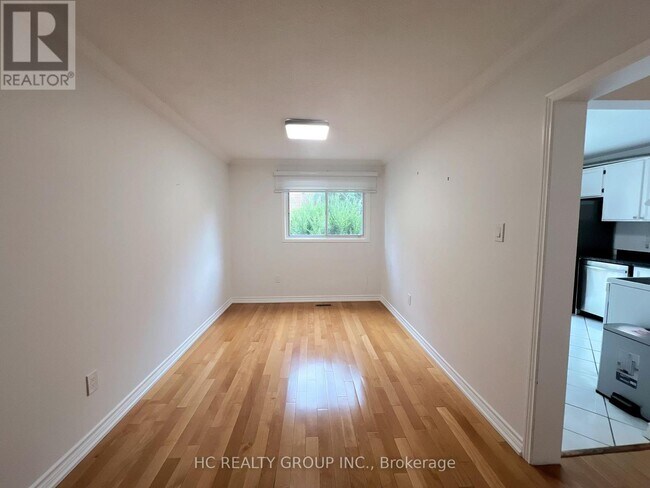 Photo - 2061 Bridletowne Cir