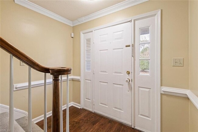 Photo - 804 Lancaster Ln