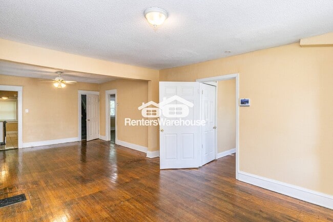Photo - 4038 Bellefontaine Ave