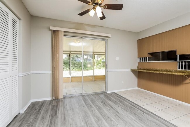 Photo - 506 Ewing Ln