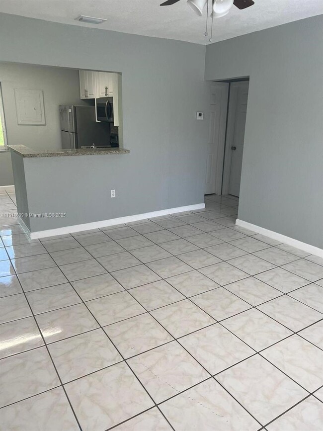 Photo - 3753 SW 26th Terrace