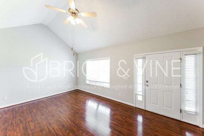 Photo - 7360 Old Acton Rd