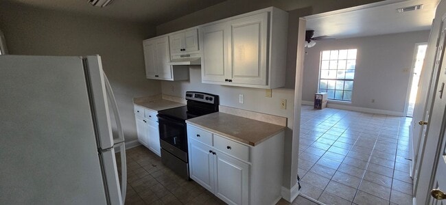 Photo - Townhome Near Lafayette High