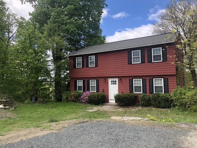 Building Photo - 87 S Silver Ln Rental