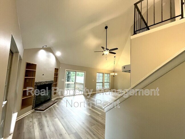 Photo - 3030 Steeplechase Dr