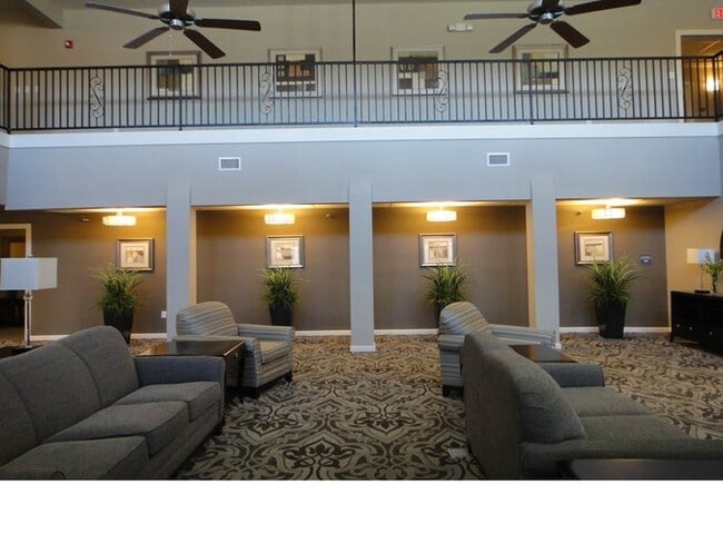 Photo - The Cade Courtyard