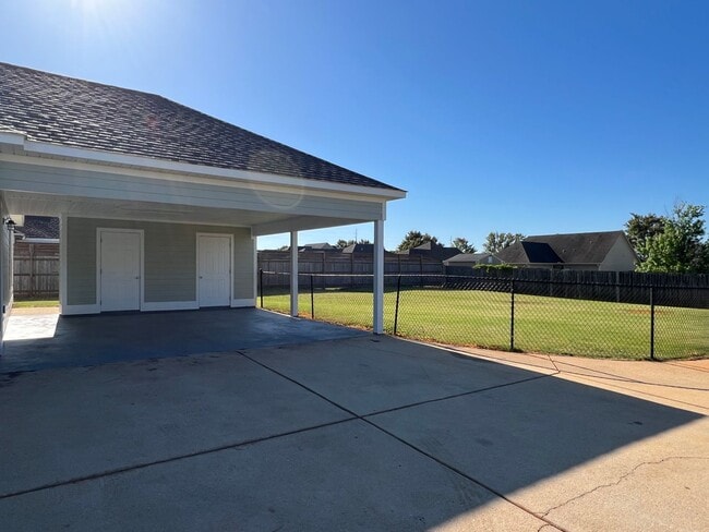 Photo - Home for rent in Prattville