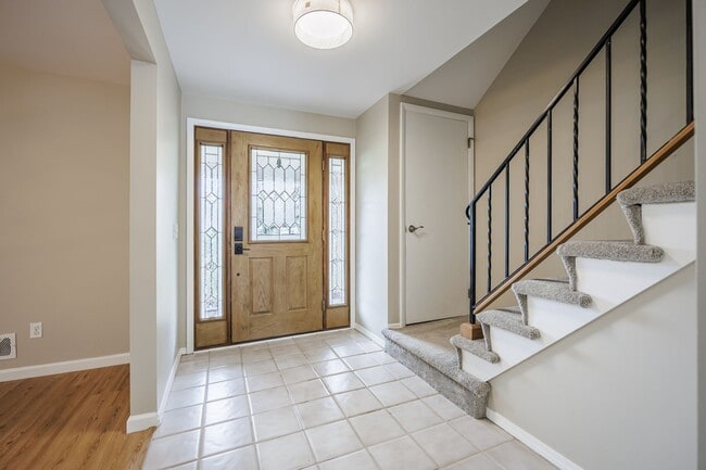 Photo - 10 Stuyvesant Rd