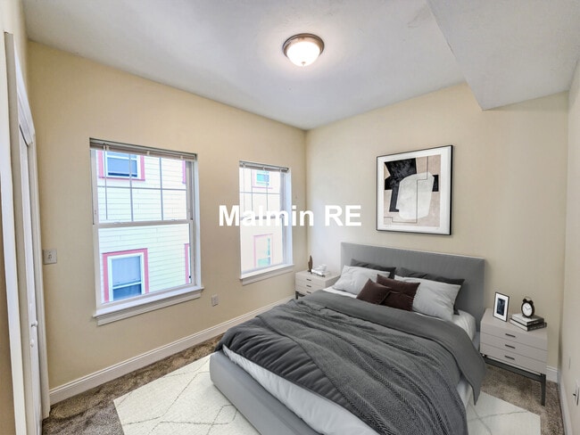 81-85 Amory St