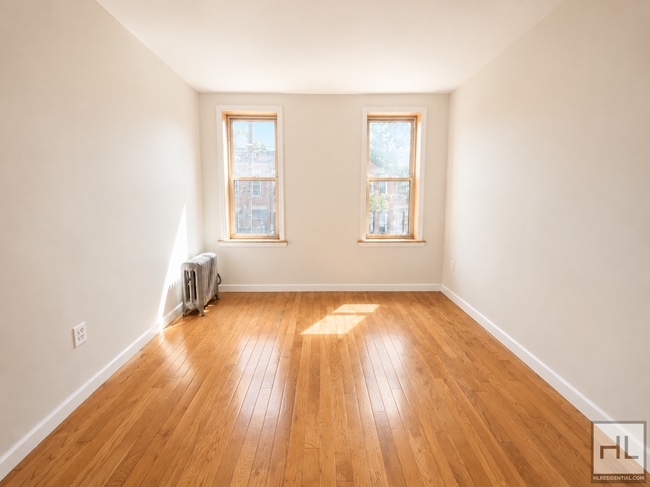 Photo - GRANT AVENUE Unit 1B