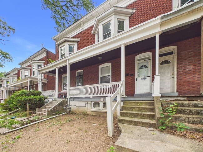 Building Photo - 1826 Boas St